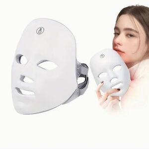 White LED Face Mask With 7 Light Setting NIB
